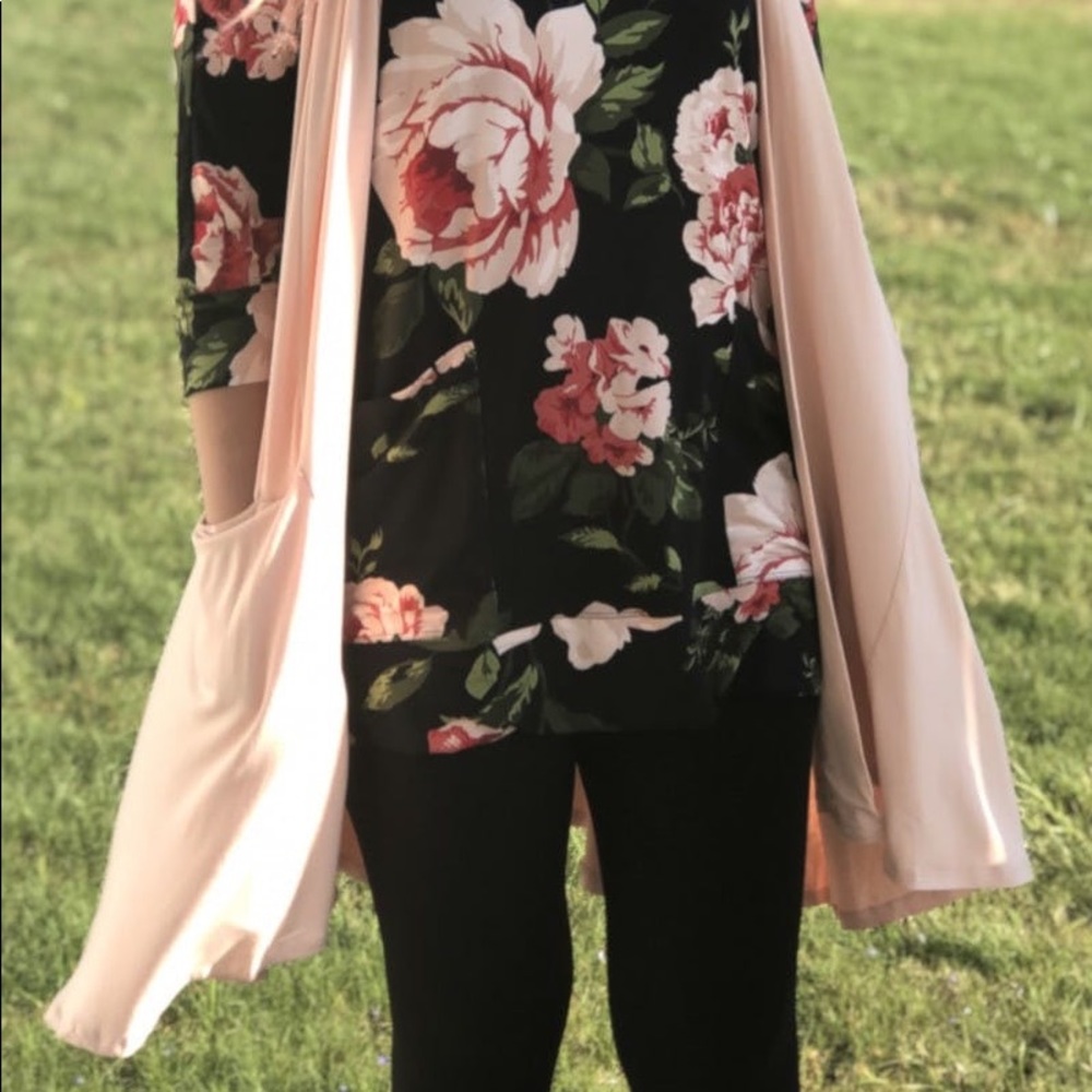 Agnes&Dora Cascade Vest Blush Champagne Light Pink